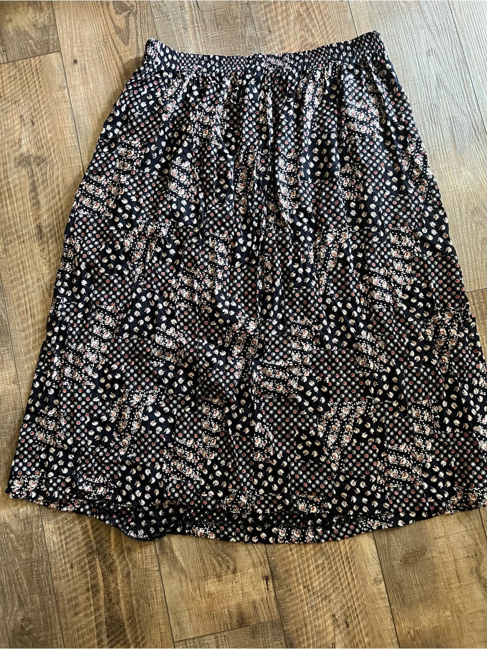Orvis Indie Vintage Black Midi Skirt with Pink Floral Dots - Picture 8 of 8